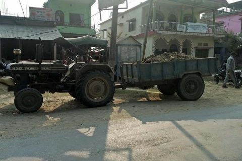 अबैध उत्खनन गर्दा पक्राउ