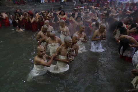 स्वस्थानी ब्रत सुरु, शालीनदीमा विशेष मेला