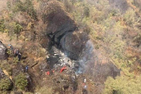 हेलिकप्टर दुर्घटनामा पर्यटनमन्त्री अधिकारीसहित सातजनाको मृत्यु
