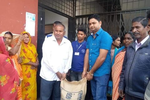 रोहिणी गाउँपालिकाद्वारा अनुदानमा गँहुको बिउ बितरण