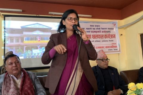सरकारी र सार्वजनिक जग्गा पहिचान गर्नुस्, सरकारी किल्ला ठाेक्न म आफै आउँछु : मन्त्री अर्याल