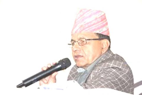 प्रदेश सरकारले स्वदेशी काठजन्य सामग्रीहरु अनिवार्य प्रयोग गर्ने :उद्योगमन्त्री गिरी