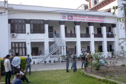राष्ट्रियसभा निर्वाचनका लागि भोलि मनोनयन दर्ता हुँदै,दलहरुलाई उम्मेदवार चयन गर्न हम्मे