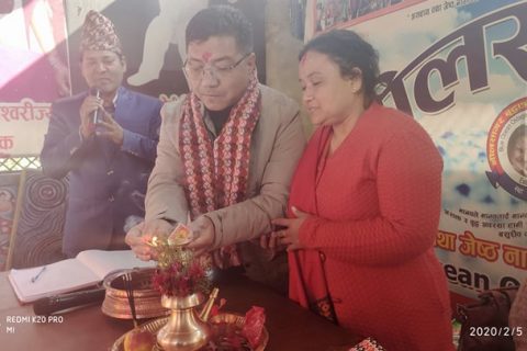 बैवाहिक वार्षिक उत्सवमा आश्रय बिहिनहरुसंग सहभोज
