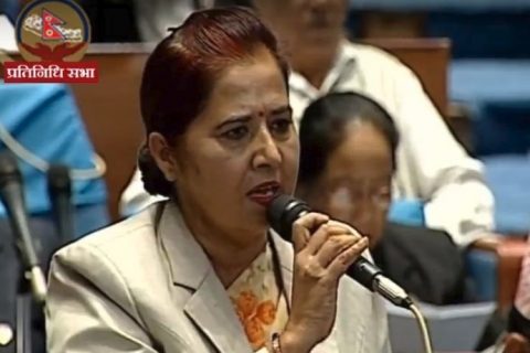 प्रधानमन्त्री  ओली निरोकै शैलीमा मुरली बजाएर बसिरहेको कांग्रेसको आरोप