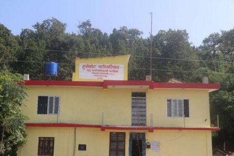सवारी दुर्घटनाका विषयलाई लिएर हुप्सेकोटमा लागेको ताला खुल्यो