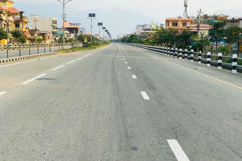 फोटोमा हेर्नुहोस ‘लकडाउन’को दोश्रो दिन बुटवल