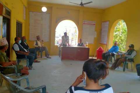 दैनिक मजदुरी गरेर जिविकोपार्जन गर्नेलाई बुटवल वडा नं १७ ले राहत दिने