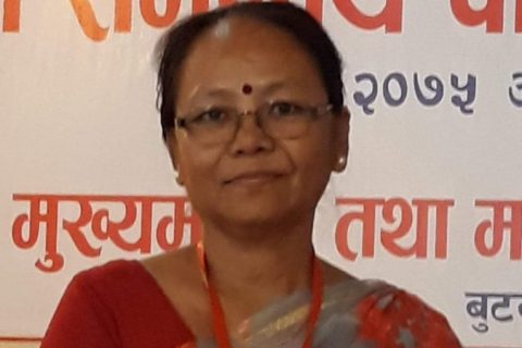 लकडाउनको  पालना  गर्दै जनतालाइ साथ दिन तत्पर छौं  :सियारी गाउँपालिका उपाध्यक्ष गुरुङ