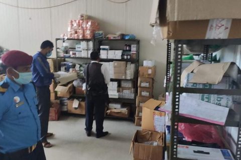 भरतपुर कोरोना विशेष अस्पतालमा अख्तियारको छापा