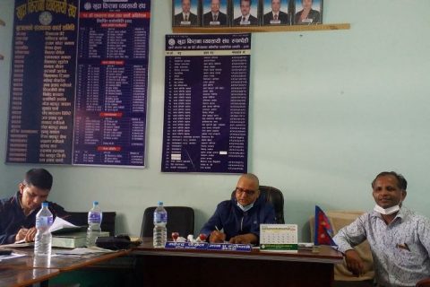 थोक व्यापारीबाट दैनिक उपभोग्य वस्तुमा मुल्य बद्धि गरेको खुद्रा किराना व्यावसायीहरु गुनासो