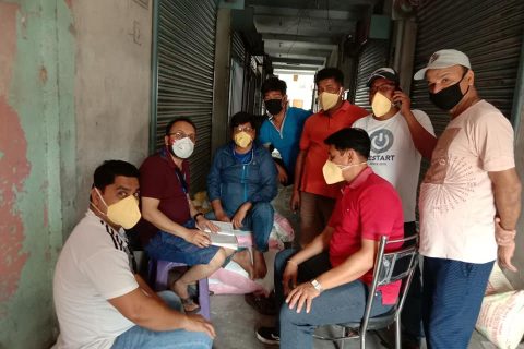 बेलहिया का युवाहरुको सक्रियता मा २ सय ७० परिवार लाई राहत वितरण