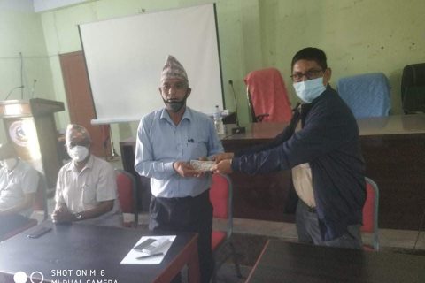 नेपाली कांग्रेस रुपन्देही उप सभापति  शर्माद्धारा सैनामैना क्वारेन्टाइनमा खाजा व्यबस्थाप गर्न रकम हस्तान्तरण