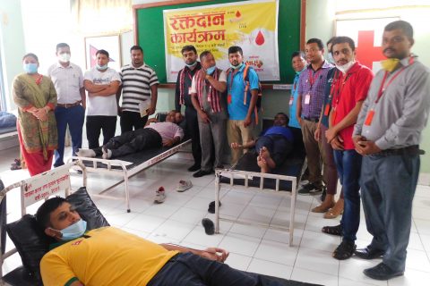 नियमित रक्तदाता संघले आयोजना गरेको पहिलो कार्यक्रममा १५३ जनाद्धारा रक्तदान