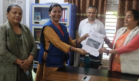 भुमि व्यवस्था,कृषि तथा सहकारी मन्त्रीलाई इन्सेकले प्रतिवेदन बुझायो
