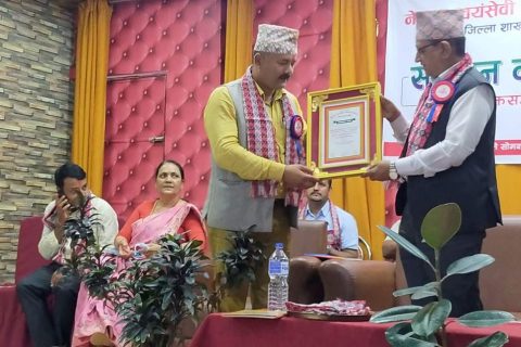 रगतमा लाग्ने शुल्क निःशुल्क गराउने स्थानीय तहका प्रमुखहरुलाई सम्मान