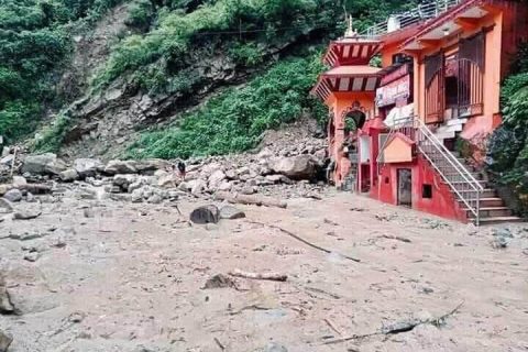 बुटवल- तानसेन सडक पुन अवरुद्द