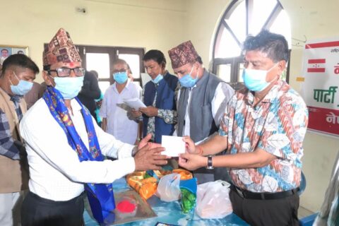 रुपन्देहीका नेकपा अगुवा कार्यकर्ता काङ्ग्रेस प्रवेश,जनताकै लागि काङ्ग्रेस सडकमा उत्रीन्छ : सभापति शाह