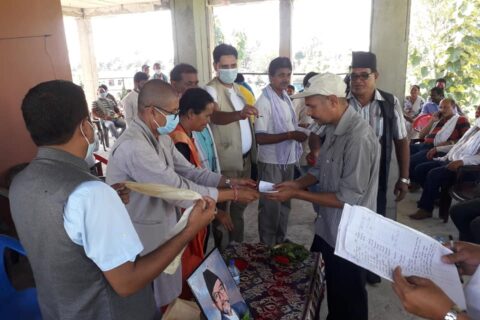 रुपन्देही क्षेत्र न ५ मा सत्तारुढ दल नेकपा लगायतका बिभिन्न पार्टी परित्याग गरी नेपाली कांग्रेसमा प्रवेश गरे