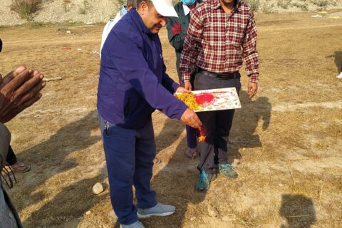 सैनामैनामा खेल मैदान निर्माणको कार्य तीव्र, दक्षिण बरौलीमा खेल मैदानको शिलन्यास