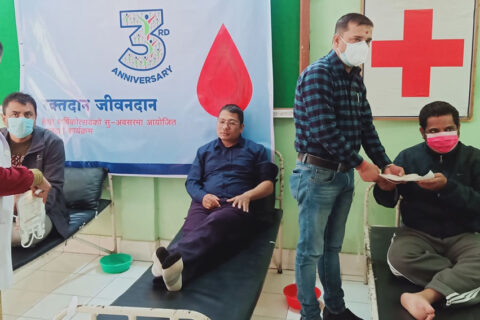 रिलायन्स लाइफ इन्स्योरेन्सद्वारा रक्तदान