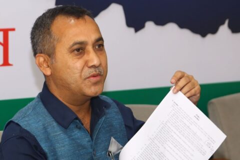 २९ गते सडकमा आउन कार्यकर्तालाई कांग्रेसको आह्वान, २८ मा नेविसंघले सिठ्ठी फुक्ने
