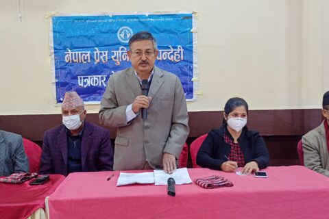 सरकार काम चलाउ भइसक्यो दिर्घकालिन महत्वका कुनै निर्णय गर्न पाउदैनःकाँग्रेस नेता खाँण