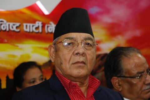 फुटेर बहुमत ल्याउँछु भन्नु गलत : बामदेव गौतम