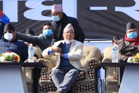 दाहाल–नेपाल समूहले डाक्यो केन्द्रीय समिति बैठक