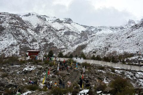 लेक लागेर जोमसोममा एकजना तिर्थयात्रीको मृत्यु