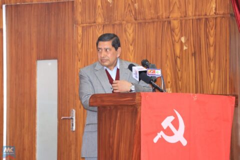 २३ नेताहरुको स्पष्टीकरण आएको छैन, आवश्यक निर्णय गर्छौँ : प्रवक्ता श्रेष्ठ