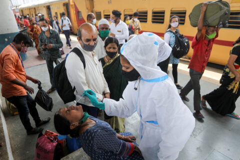 भारतमा एकैदिन १ लाख ३१ हजारभन्दा बढीमा संक्रमण पुष्टि, ८०२ जनाले ज्यान गुमाए’