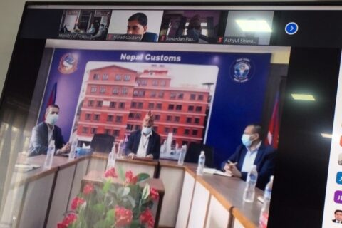 अर्थमन्त्रीको निर्देशन- ‘कोभिड-१९ उपचारसँग सम्बन्धित सामग्रीको भन्सार जाँचपास छरितो बनाउनू