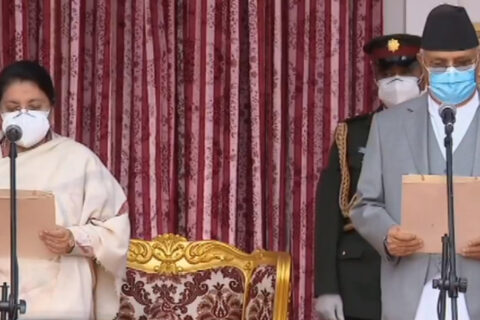 प्रधानमन्त्री ओलीले लिए सपथ