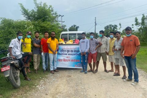 कोरोना प्रभावितलाई युवा संघद्वारा वडावडामा राहत