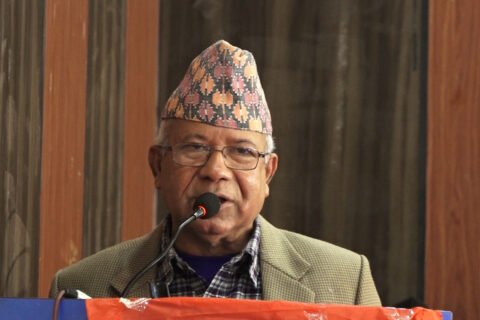 माधव नेपालविरुद्ध भइरहेका आन्दोलन र धम्की बन्द गर्न माग