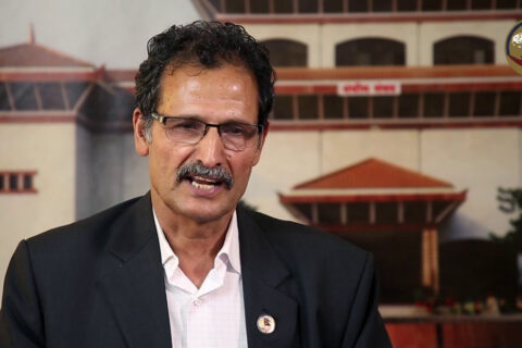 चुनावमा हुने सबै खालका विकृति अन्त्यका लागि युवाहरु अभियानमा लाग्नुपर्छ : सभामुख सापकाेटा