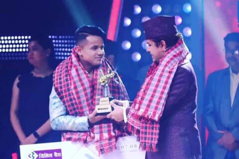 द भ्वाइस अफ नेपालको उपाधि किरण गजमेरलाई