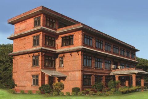 आफ्नो भवनका व्यबसायीलाई बुटवल उद्योग वाणिज्य संघद्वारा एक महिनाको भाडा छुट