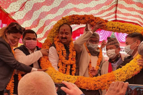 कृष्णनगरका नगर प्रमुख शाहसहित हजार बढी कार्यकर्ता कांग्रेस प्रवेश