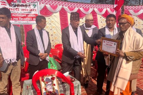 तिलोत्तमा १७ मा २ सय जना नेपाली काँग्रेसमा प्रवेश
