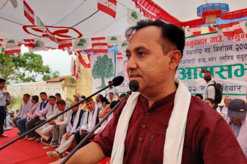 रुपन्देहीको तिलोत्तमा पुगेर कांग्रेस महामन्त्री शर्माले भने: तालमेल ईमान्दारी पूर्वक पालना गर्नुस्