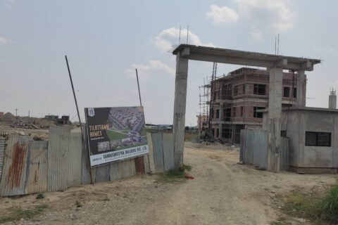 तिलोत्तमामा एमालेको सुशासनको पर्दाफास :आफ्नो लगानीको तिलोत्तमा होम्स जाने सडकमा मेयर वासुले खन्याए करोडौं वजेट, हजारौं जनता हिंड्ने सडक अलपत्र