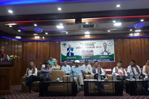 बुटवलमा पाँच दलीय गठबन्धनका उम्मेदवारहरुलाई भोट माग्दै उद्योगी व्यवसायी