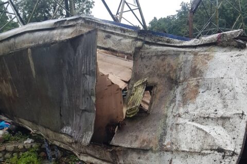 बारामा बस दुर्घटना हुँदा १४ जनाको मृत्यु