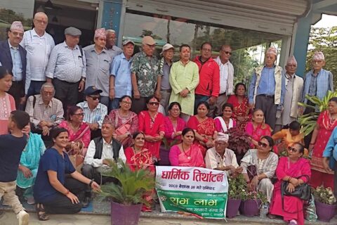 शुभ लाभ सहकारी द्धारा सहकारीका जेष्ठ  सदस्यलाइ  धार्मीक तिर्थाटन