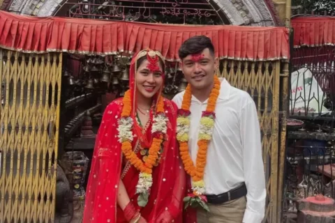 फुटबलर विमल घर्तीमगरले प्रेमिका लिनासँग कसे लगनगाँठाे