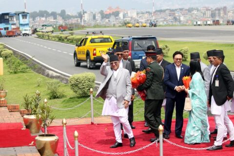 चीनको भ्रमण पूरा गरी प्रधानमन्त्री प्रचण्ड स्वदेश फिर्ता (तस्बिरहरु)