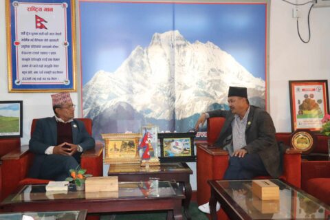 लुम्बिनी प्रदेशका मुख्यमन्त्री र सभामुख बीच बुटवलमा भेट