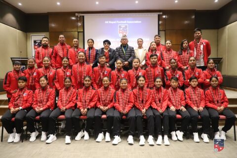 १९ वर्षमुनिको महिला साफ च्याम्पियनसिप फुटबल खेल्न जाने नेपाली टोलीको बिदाइ